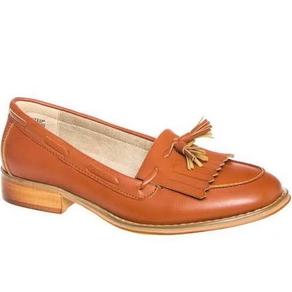 Wanted Shoes - Wanted Charlie tasseled Kiltie loafers size 7.5